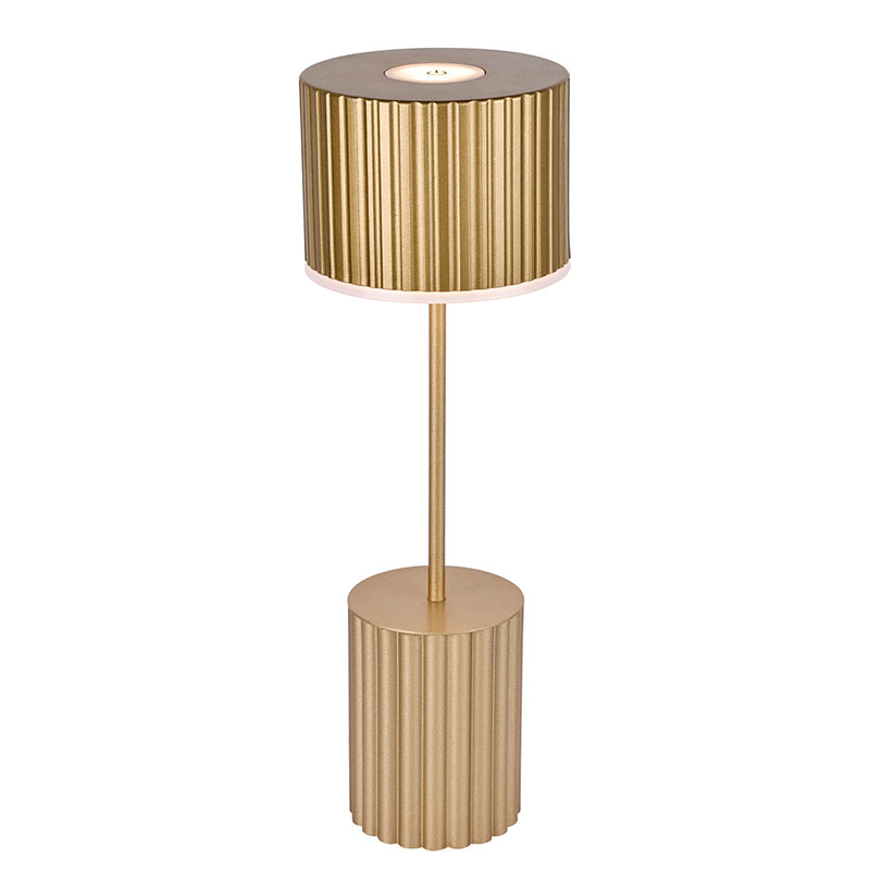 Majhna namizna svetilka s kovinskim senčnikom z baterijo